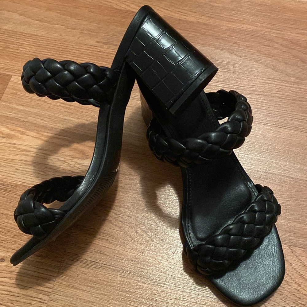 Black, chunky heel sandals